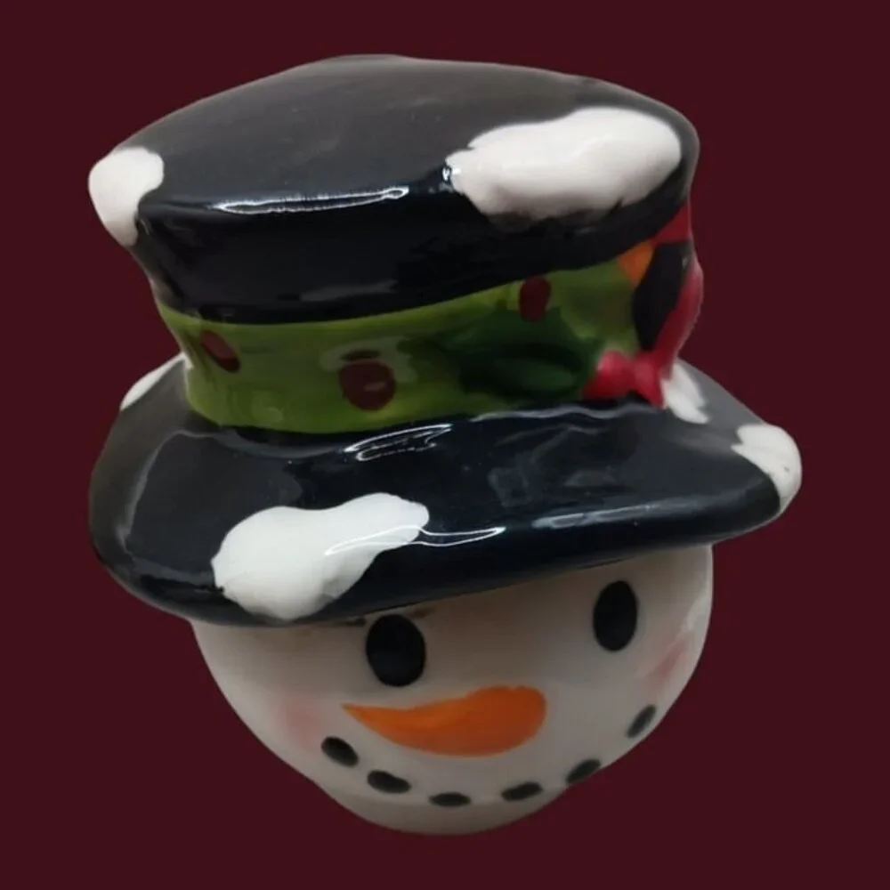 Vigor snowmates small teapot & cup wht/ red and green